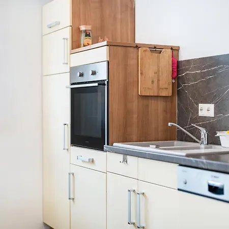 Apartament Eg *
